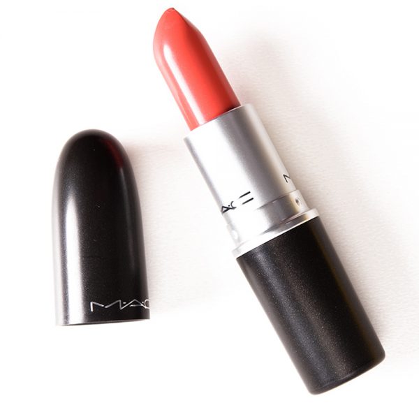 MAC A50 Vegas Volt Amplified Lipstick